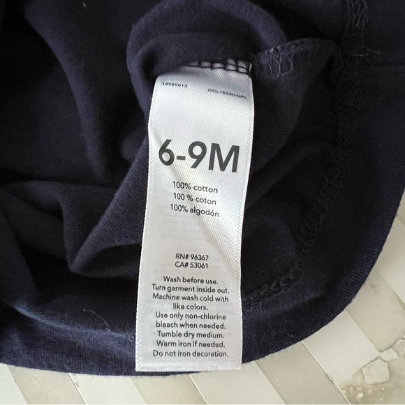 OSHKOSH Dinosaur Top, 6-9mo - Picture 3 of 4